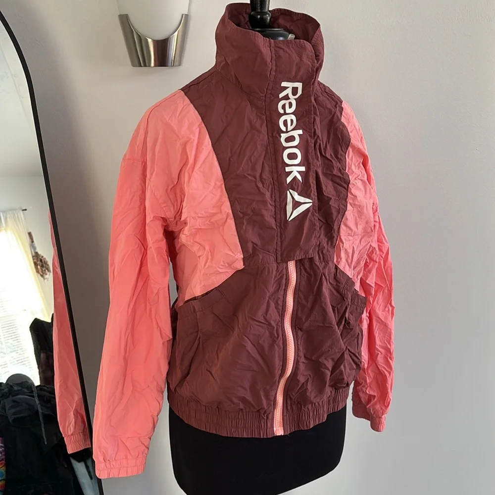 Retro Reebok Jacket - Picture 2 of 5
